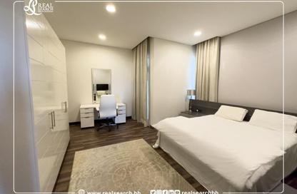 Apartment - 3 Bedrooms - 5 Bathrooms for rent in Reef Island - Capital Governorate