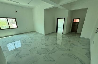 Apartment - 2 Bedrooms - 2 Bathrooms for rent in Salmabad - Central Governorate