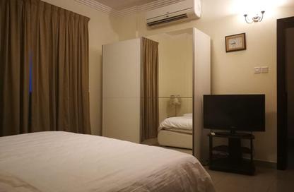 Apartment - 2 Bedrooms - 2 Bathrooms for rent in Al Juffair - Capital Governorate