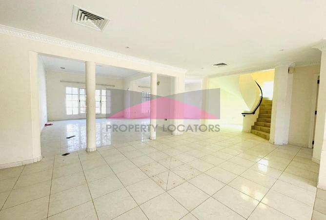 996752 - Property Image 2