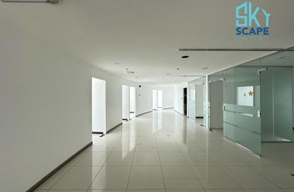 Office Space - Studio - 4 Bathrooms for rent in Seef - Capital Governorate