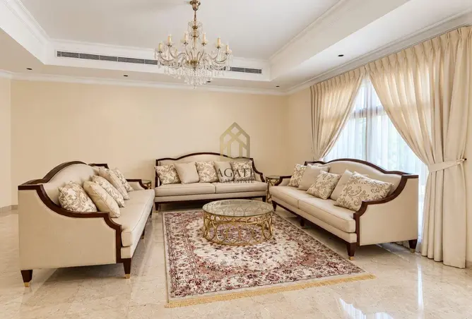 58111755 - Property Image 3
