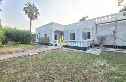 Compound - 3 Bedrooms - 3 Bathrooms for rent in Saar - Northern Governorate