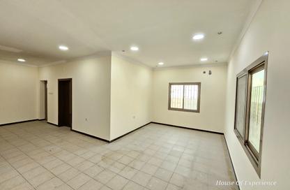 Apartment - 3 Bedrooms - 2 Bathrooms for rent in Jid Ali - Central Governorate