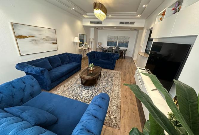 985662 - Property Image 2