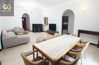 Apartment - 3 Bedrooms - 3 Bathrooms for rent in Al Juffair - Capital Governorate