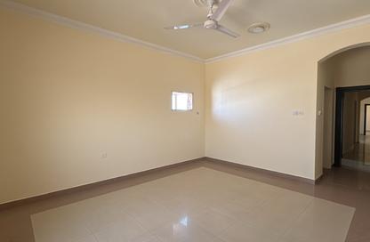 Apartment - 2 Bedrooms - 2 Bathrooms for rent in Jid Ali - Central Governorate