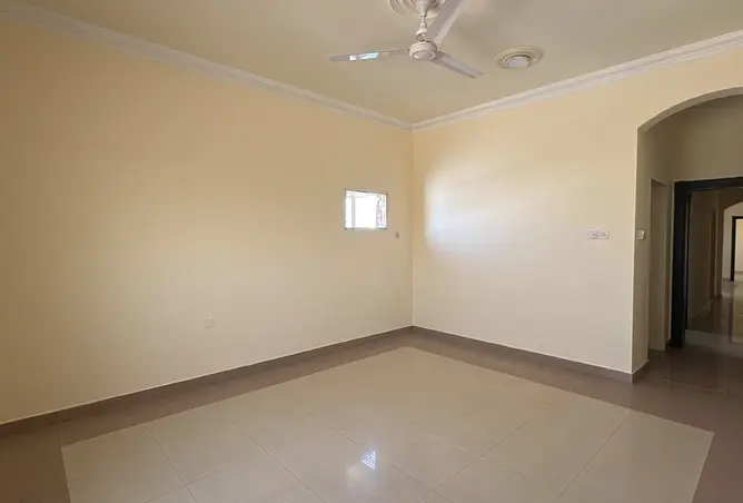 56270201 - Property Image 3