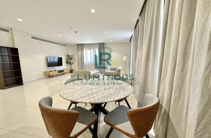 Apartment - 2 Bedrooms - 2 Bathrooms for rent in Salmaniya - Manama - Capital Governorate