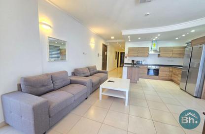 Apartment - 2 Bedrooms - 2 Bathrooms for rent in Al Juffair - Capital Governorate