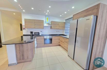 Apartment - 2 Bedrooms - 2 Bathrooms for rent in Al Juffair - Capital Governorate Apartment - 2 Bedrooms - 2 Bathrooms for rent in Al Juffair - Capital Governorate