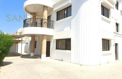 Office Space - Studio - 3 Bathrooms for rent in Mahooz - Manama - Capital Governorate
