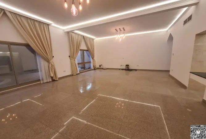56182939 - Property Image 3