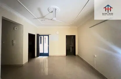 Apartment - 2 Bedrooms - 2 Bathrooms for rent in Gufool - Manama - Capital Governorate