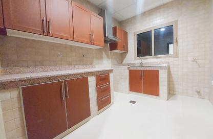 Apartment - 2 - 2 for rent in Manama Downtown - Manama - Capital Governorate