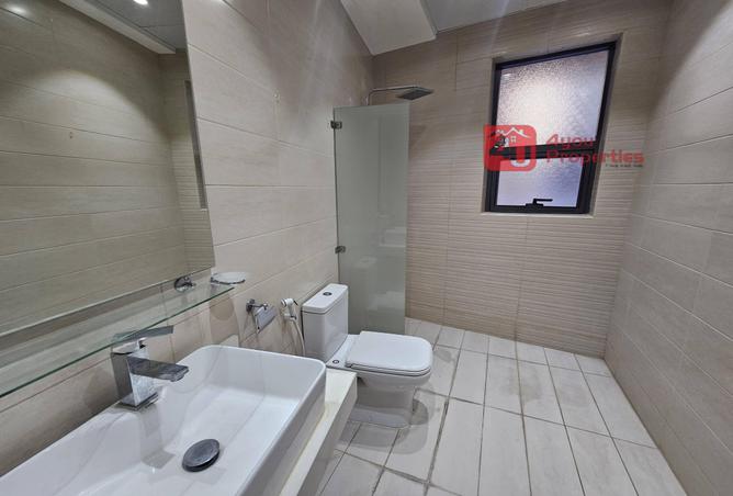 996262 - Property Image 3