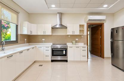 Villa - 4 - 5 for rent in Hamala - Northern Governorate Villa - 4 - 5 for rent in Hamala - Northern Governorate