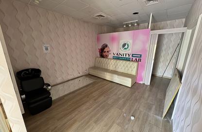 متجر - استوديو - 1 حمام للايجار في العدلية - المنامة - محافظة العاصمة
