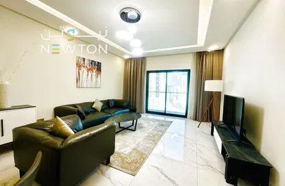 Apartment - 2 Bedrooms - 2 Bathrooms for rent in Al Juffair - Capital Governorate