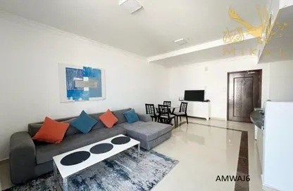 شقة - 2 غرف نوم - 3 حمامات للايجار في شارع أمواج - أمواج - المحرق