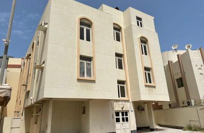 Whole Building - 7+ Bedrooms - 7+ Bathrooms for sale in Busaiteen - Muharraq Governorate