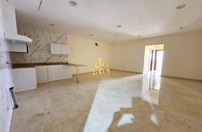Apartment - 2 Bedrooms - 2 Bathrooms for rent in Al Bahair - Riffa - Southern Governorate