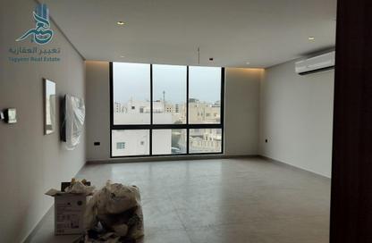 Apartment - 3 Bedrooms - 2 Bathrooms for rent in Janabiya - Northern Governorate