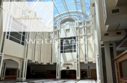 Retail - Studio - 2 Bathrooms for rent in Exhibition Road - Hoora - Capital Governorate