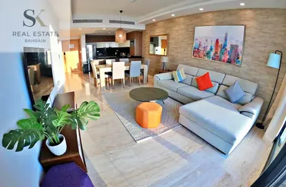 Apartment - 2 Bedrooms - 3 Bathrooms for rent in Dilmunia Island - Muharraq Governorate