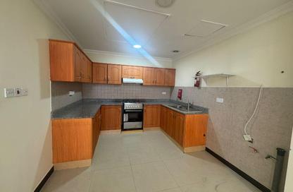 Apartment - 3 Bedrooms - 3 Bathrooms for rent in Al Juffair - Capital Governorate