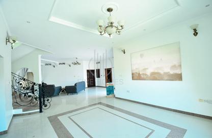 Villa - 4 Bedrooms - 5 Bathrooms for rent in Janabiya - Northern Governorate