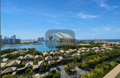 Penthouse - 4 Bedrooms - 4 Bathrooms for rent in Reef Island - Capital Governorate