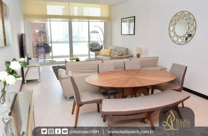 Apartment - 3 Bedrooms - 5 Bathrooms for rent in Reef Island - Capital Governorate