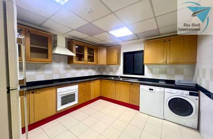 Apartment - 3 Bedrooms - 4 Bathrooms for rent in Zinj - Manama - Capital Governorate