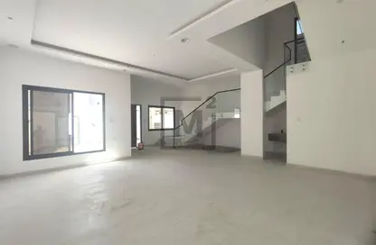 Villa - 3 Bedrooms - 4 Bathrooms for sale in Salmabad - Central Governorate