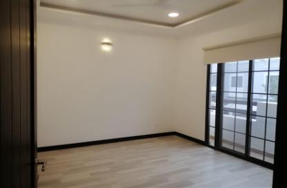 Villa - 3 Bedrooms - 4 Bathrooms for rent in Galali - Muharraq Governorate