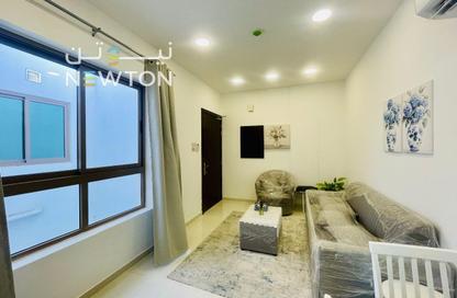 Apartment - 2 Bedrooms - 2 Bathrooms for rent in Sanabis - Manama - Capital Governorate