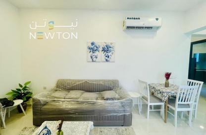 Apartment - 2 Bedrooms - 2 Bathrooms for rent in Sanabis - Manama - Capital Governorate Apartment - 2 Bedrooms - 2 Bathrooms for rent in Sanabis - Manama - Capital Governorate