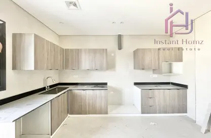 شقة - 3 غرف نوم - 3 حمامات للبيع في الحد - المحرق