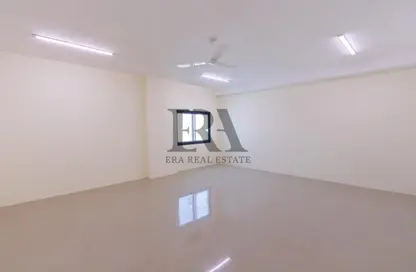 سكن الموظفين - استوديو للايجار في راس زوييد - المحافظة الجنوبية