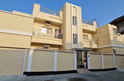 عمارة بالكامل - 7+ - 7+ للبيع في المحرق - المحرق