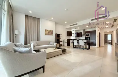 Apartment - 2 Bedrooms - 3 Bathrooms for rent in Al Juffair - Capital Governorate