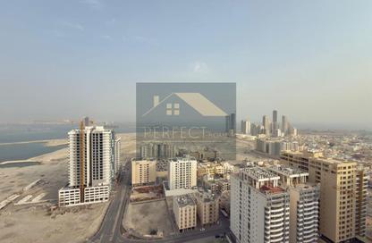 Apartment - 1 Bedroom - 2 Bathrooms for rent in Al Juffair - Capital Governorate
