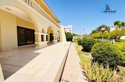 Apartment - 5 Bedrooms - 5 Bathrooms for rent in Adliya - Manama - Capital Governorate