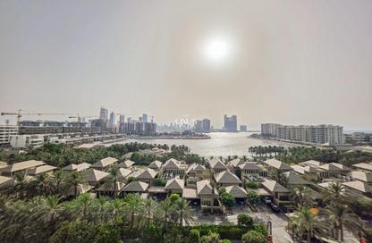 Apartment - 3 Bedrooms - 2 Bathrooms for rent in Reef Island - Capital Governorate