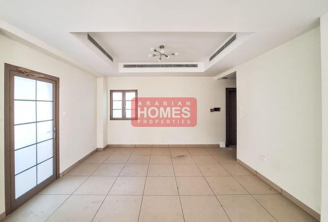 53523079 - Property Image 3