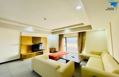 Apartment - 2 Bedrooms - 3 Bathrooms for rent in Al Juffair - Capital Governorate
