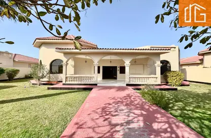 Villa - 4 Bedrooms - 4 Bathrooms for rent in Al Markh - Northern Governorate