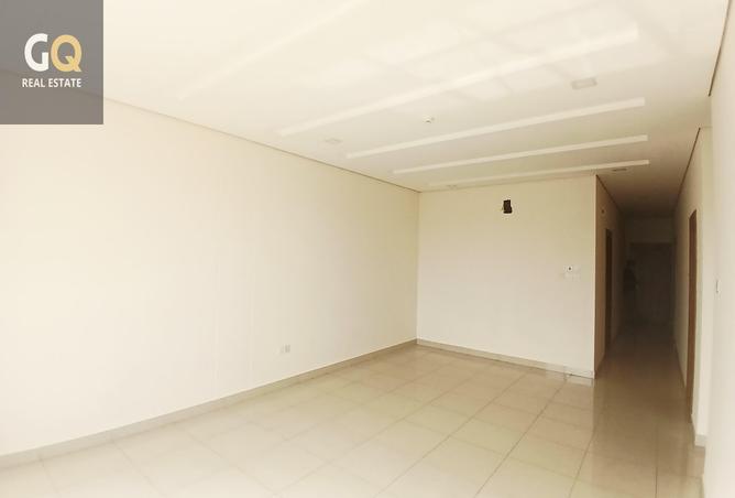 51930260 - Property Image 3