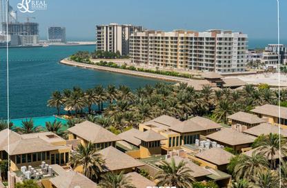Penthouse - 4 Bedrooms - 6 Bathrooms for rent in Reef Island - Capital Governorate